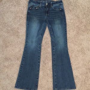 American Eagle Outfitters Kick Boot Jeans 2SHORT